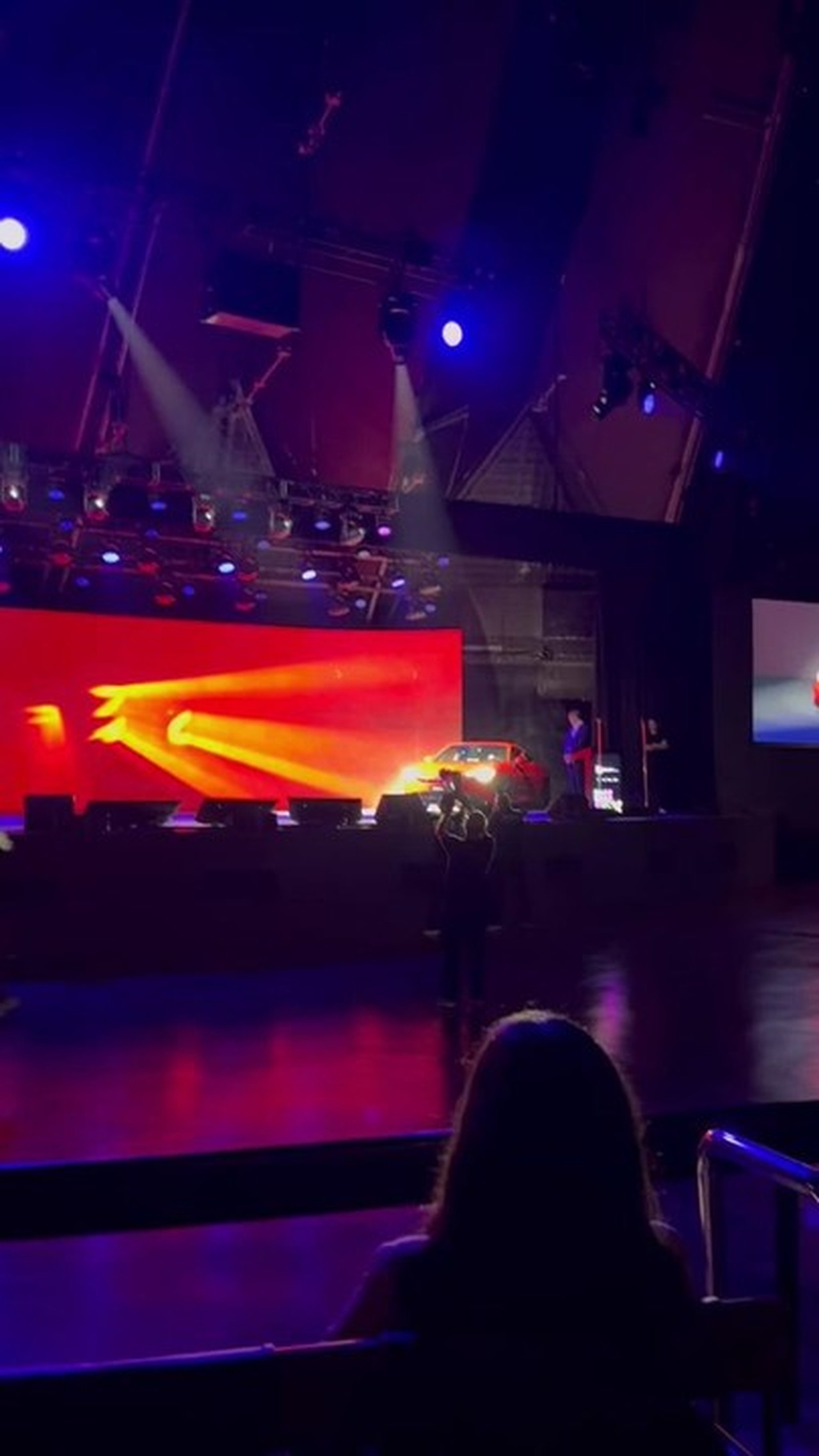 Salão do Automóvel 2025: Jeep revela detalhes do Avenger, SUV mais barato da marca