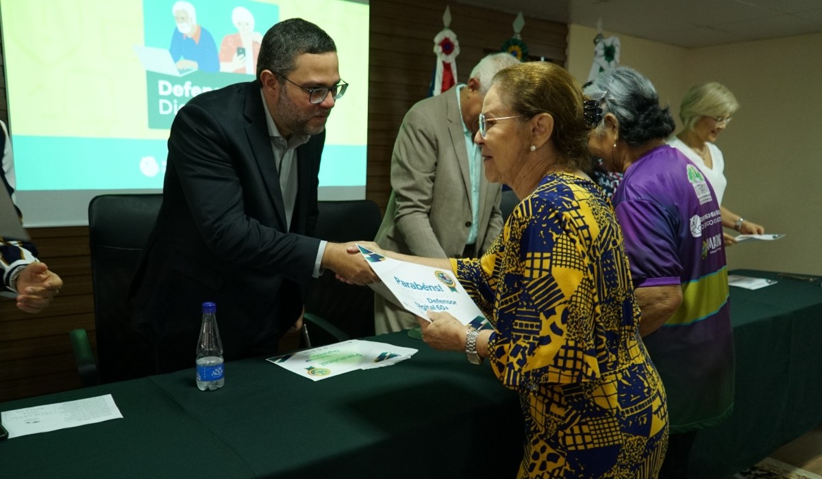 Curso 'Defensor Digital 60+' abre inscrições para inclusão tecnológica de idosos em Manaus