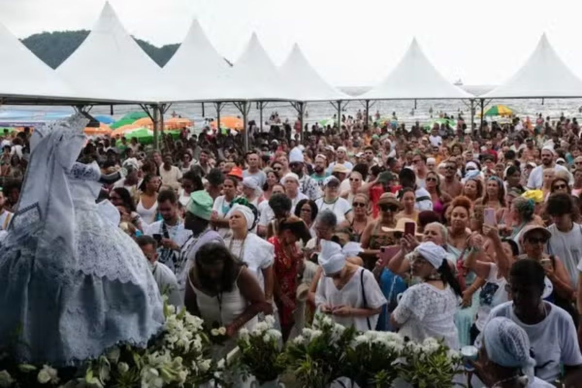 Tradicional Festa de Iemanjá terá procissão, shows e feira em Santos; veja a programação