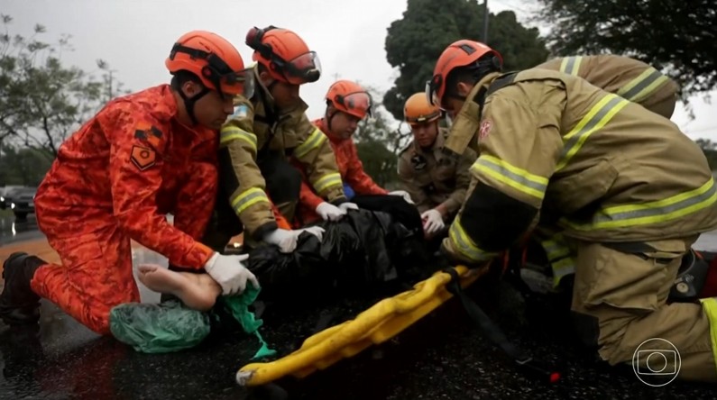 Acidentes com motos crescem e pressionam hospitais e serviços de emergência no Brasil