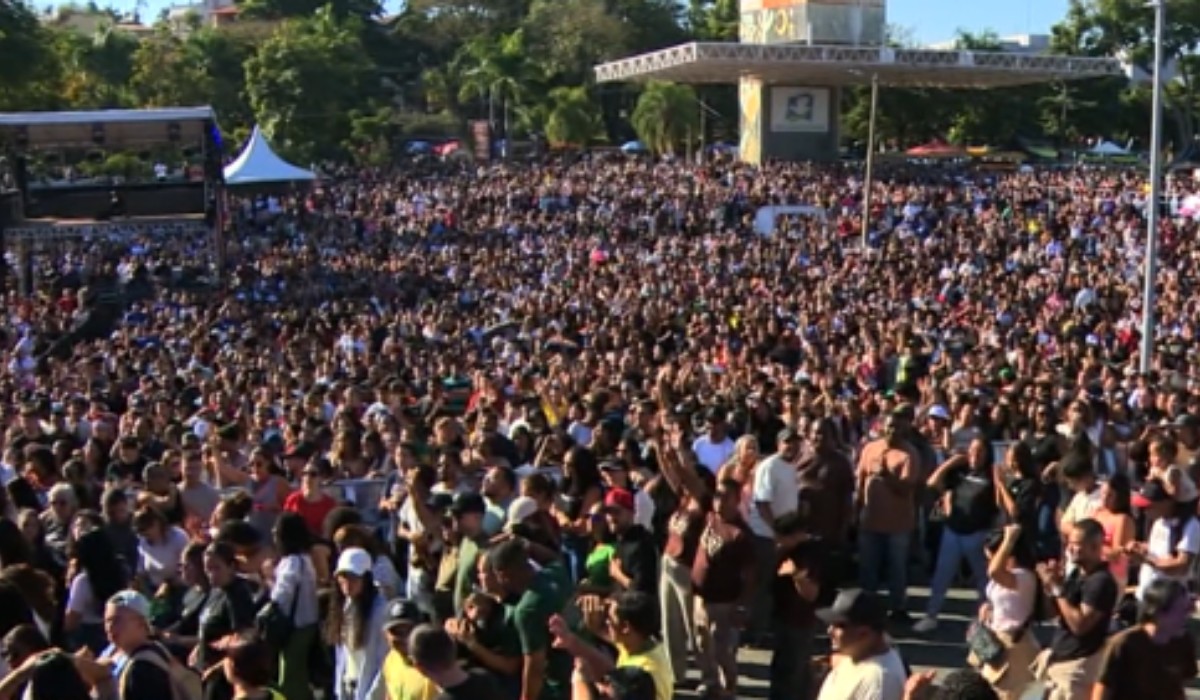 Evento gospel 'Marcha para Jesus' reúne cerca de 60 mil fiéis na Praça Arautos da Paz, em Campinas