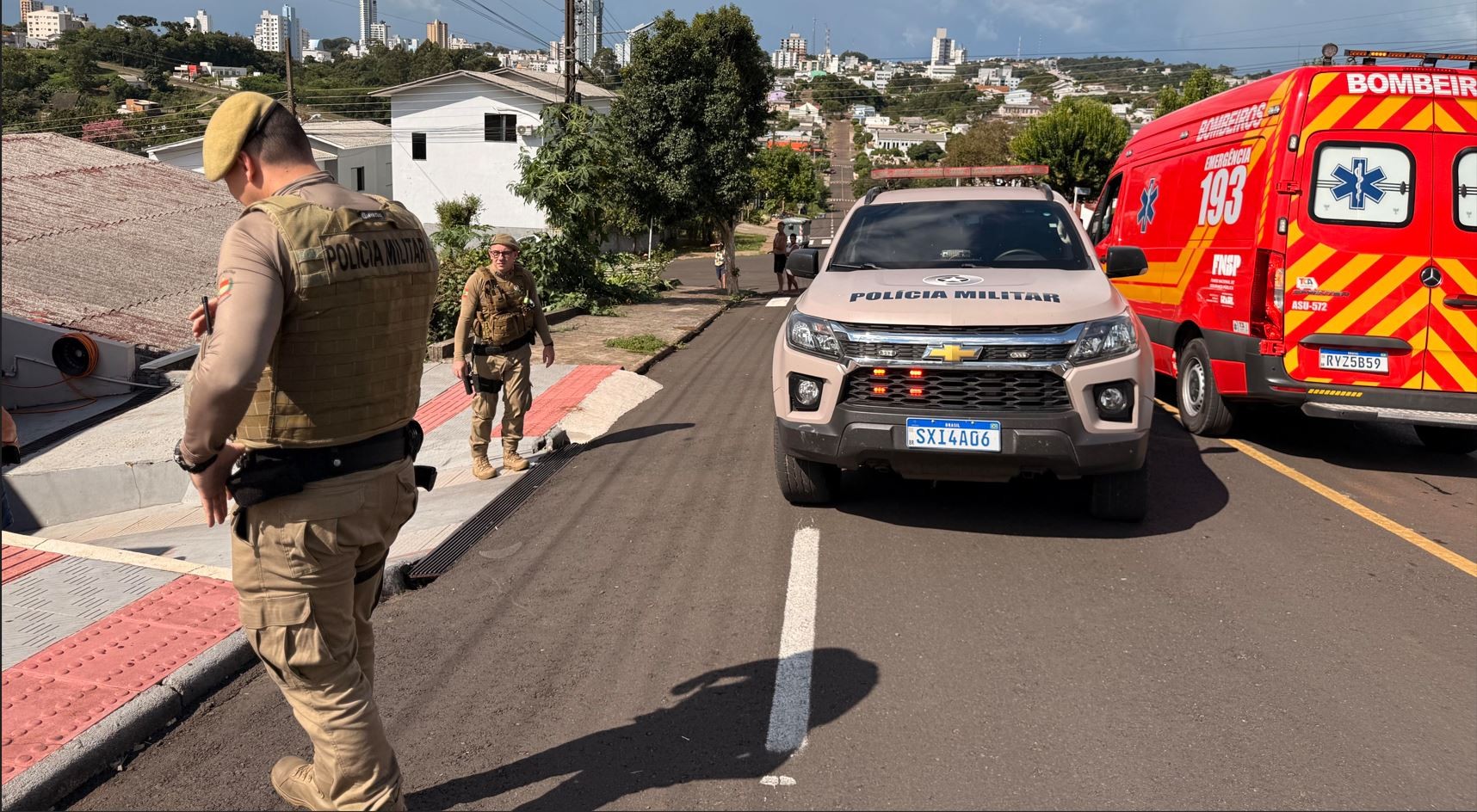 Homem tenta matar ex-companheira de 65 anos com golpes no pescoço em SC