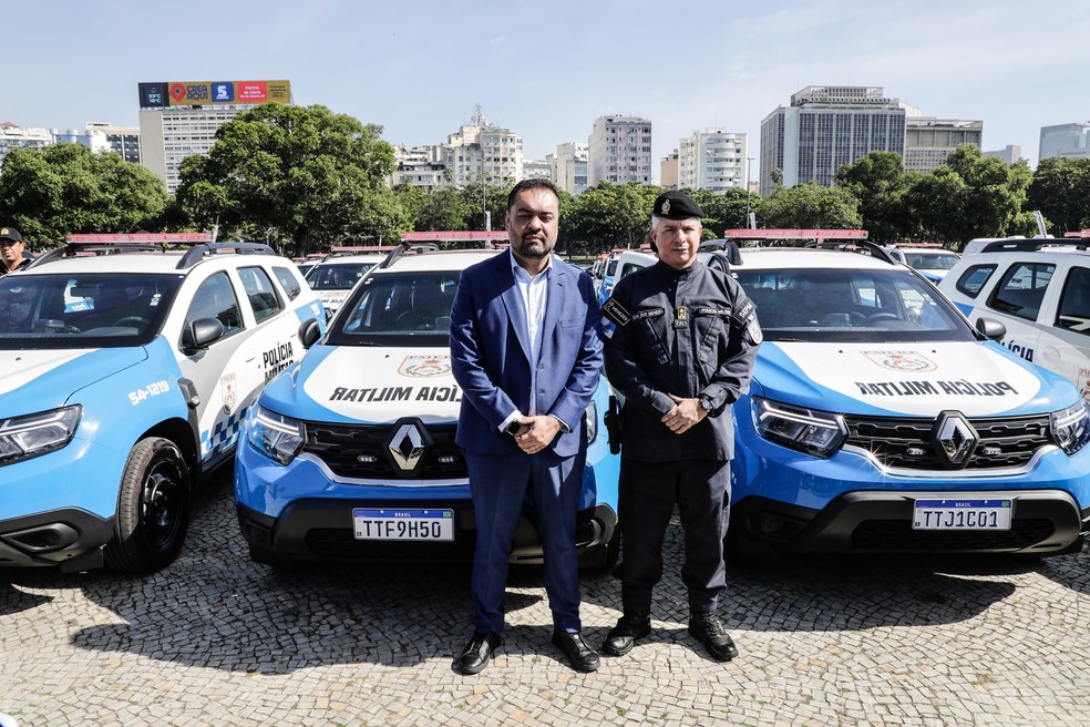 O ex-governador Cláudio Castro e o ex-secretário da PM, Marcelo Menezes — Foto: Divulgação