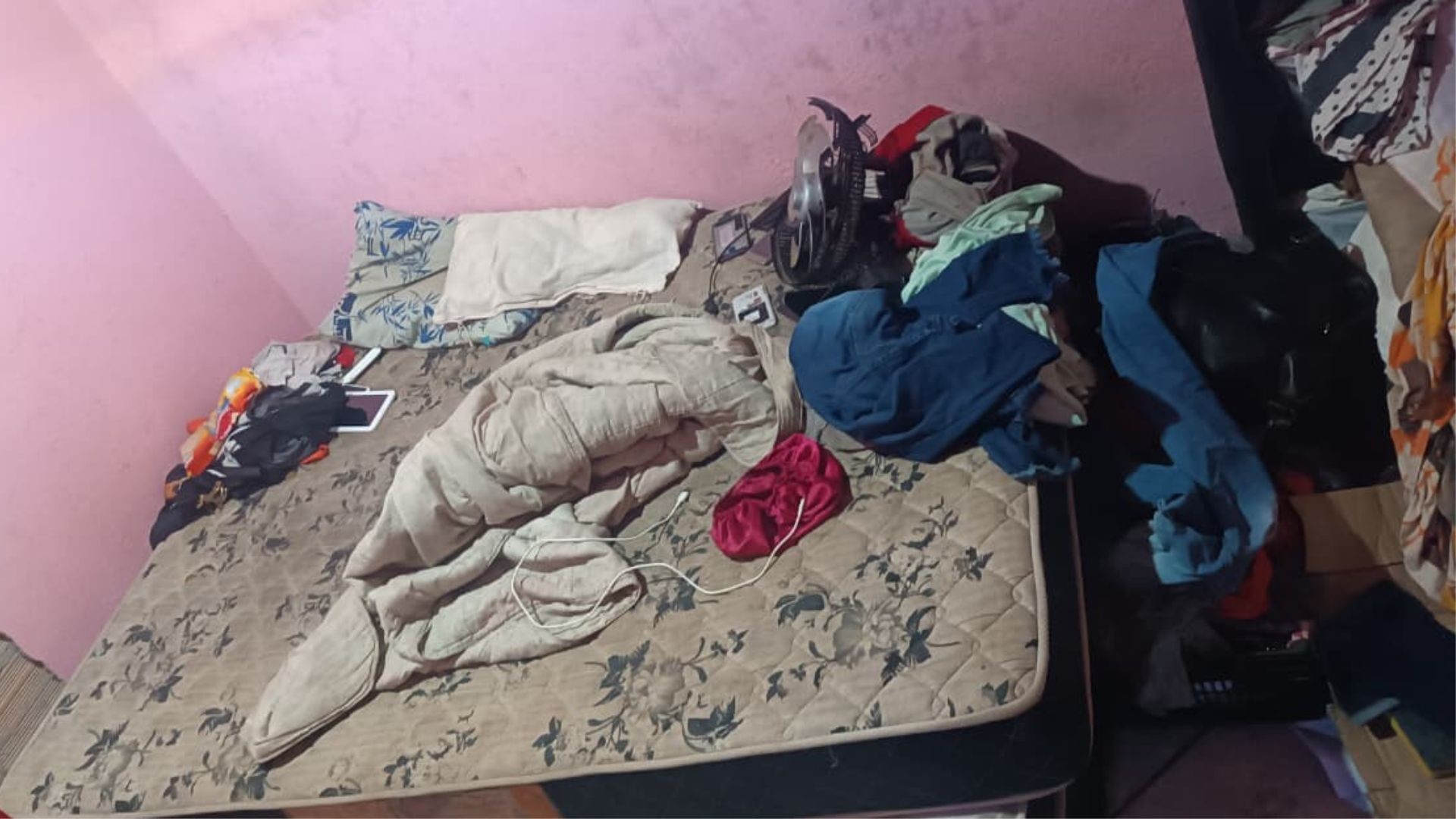 Passageira é sequestrada pelo ex enquanto aguardava ônibus para o trabalho em Uberlândia