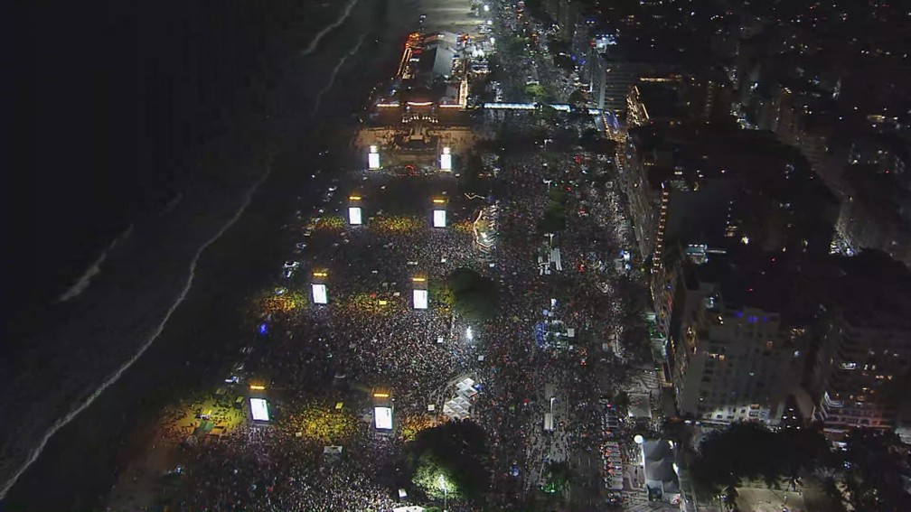 Vista aérea do palco do show da Lady Gaga — Foto: Reprodução/TV Globo
