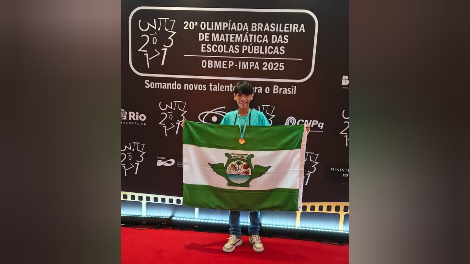 OBMEP: Aluno da rede pública de Terra Santa conquista ouro em premiação nacional