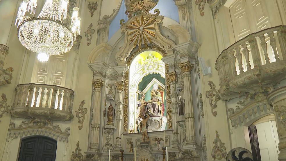 Igreja de N.S.da Lapa dos Mercadores passou por reforma  — Foto: Reprodução/TV Globo 