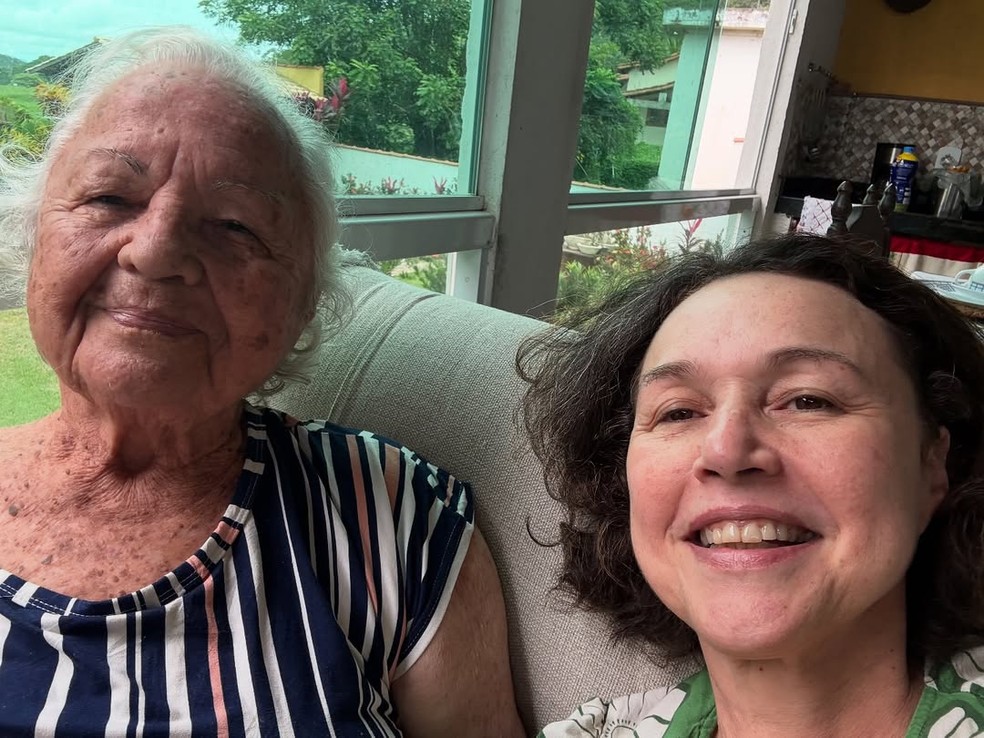 Kelzy Ecard e a mãe, Marly — Foto: Arquivo Pessoal