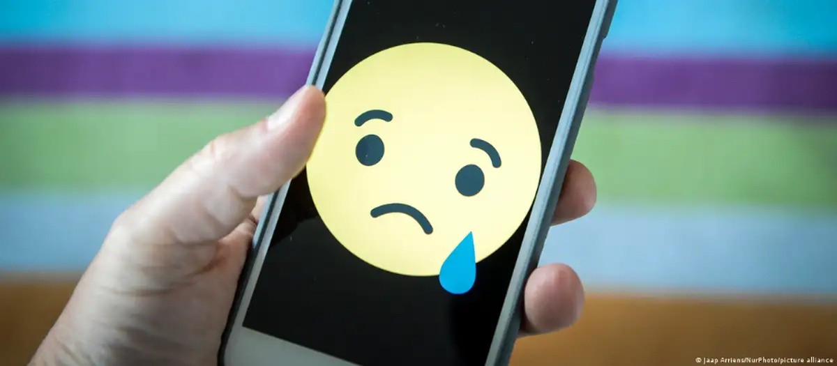 
O que diz a ciência sobre vigiar o ex nas redes sociais