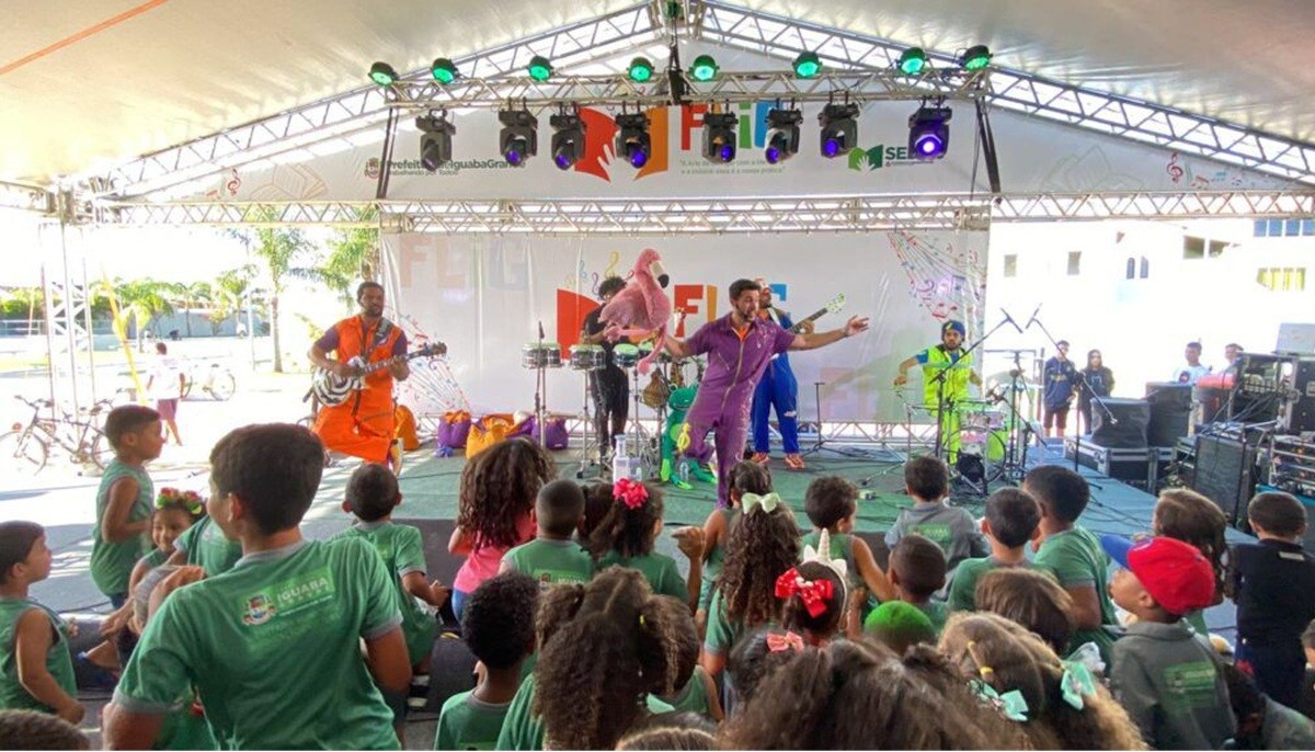 Iguaba Grande celebra escritoras em festa literária na Praça da Estação