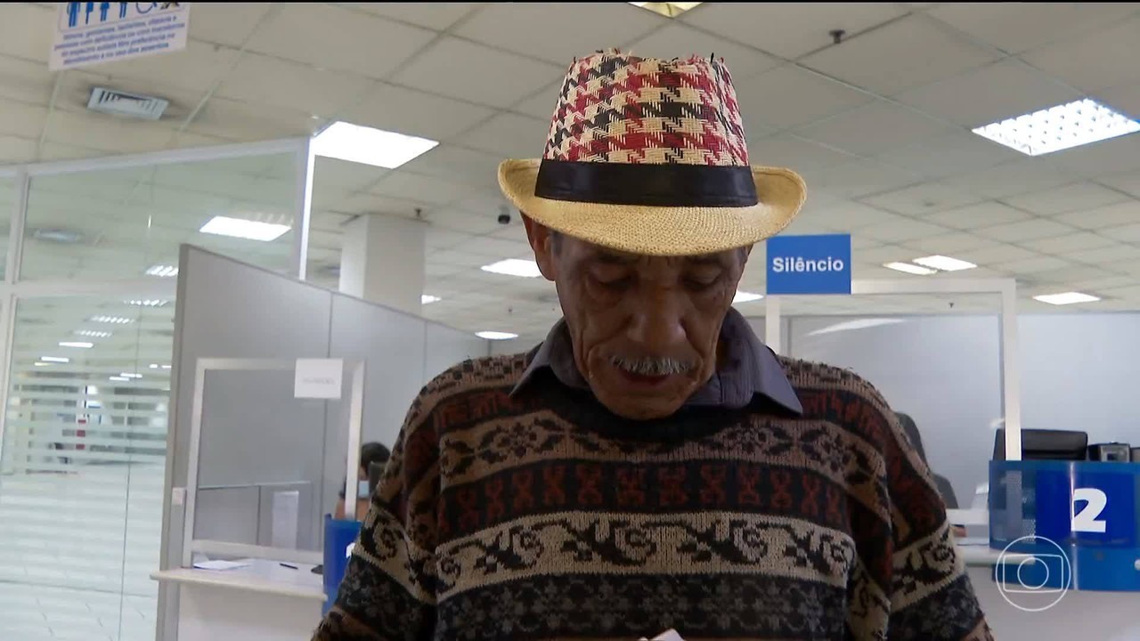 Corte de gastos: Lula sanciona regras mais rígidas para conceder BPC, mas veta trecho que excluía deficiências leves