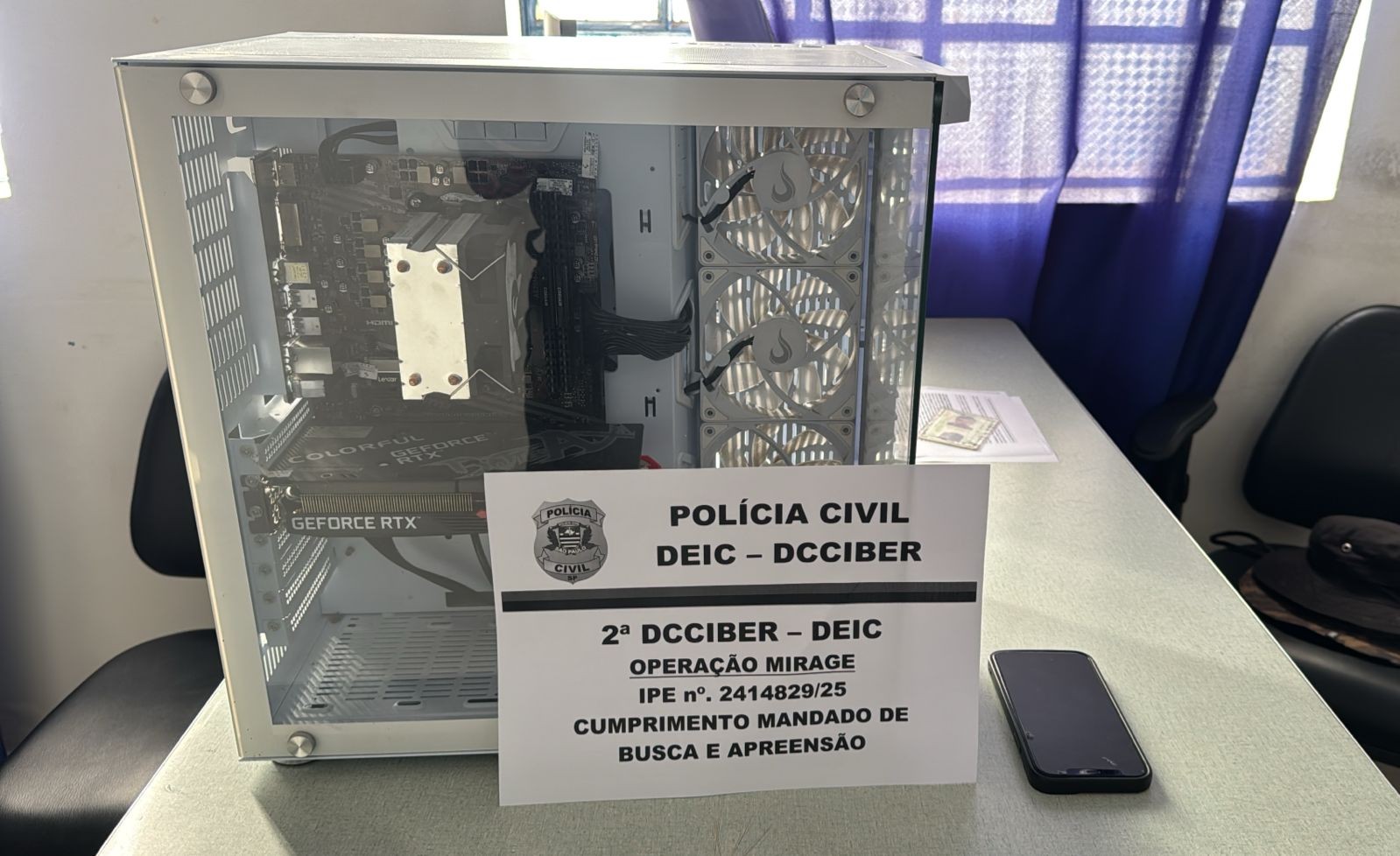 Polícia faz operação contra quadrilha suspeita de vender ingressos falsos para parques de SP