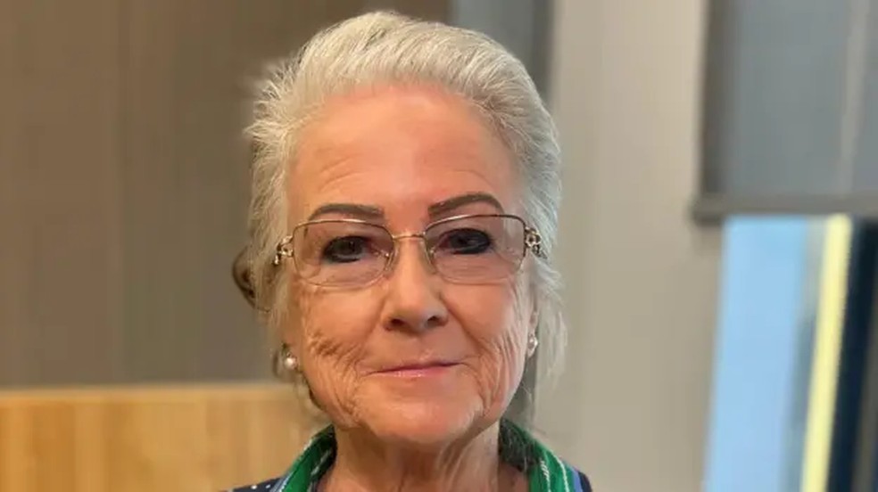 Caroline Haines afirma haver preocupação de que a IA usada no recrutamento não leve em conta as habilidades de muitas mulheres — Foto: Reprodução/BBC Brasil