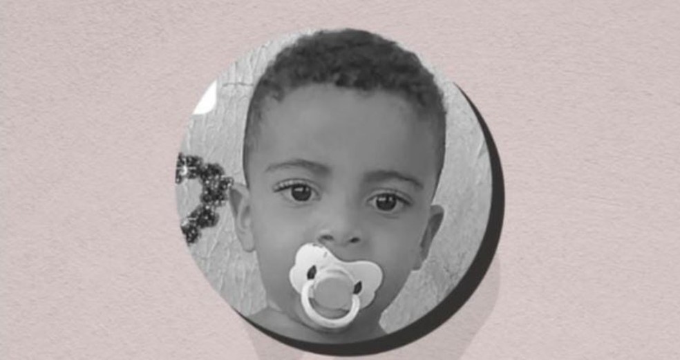 Levi dos Santos, de 2 anos, morreu afogado após cair na piscina de uma casa em Barbalha, no Ceará. — Foto: Reprodução