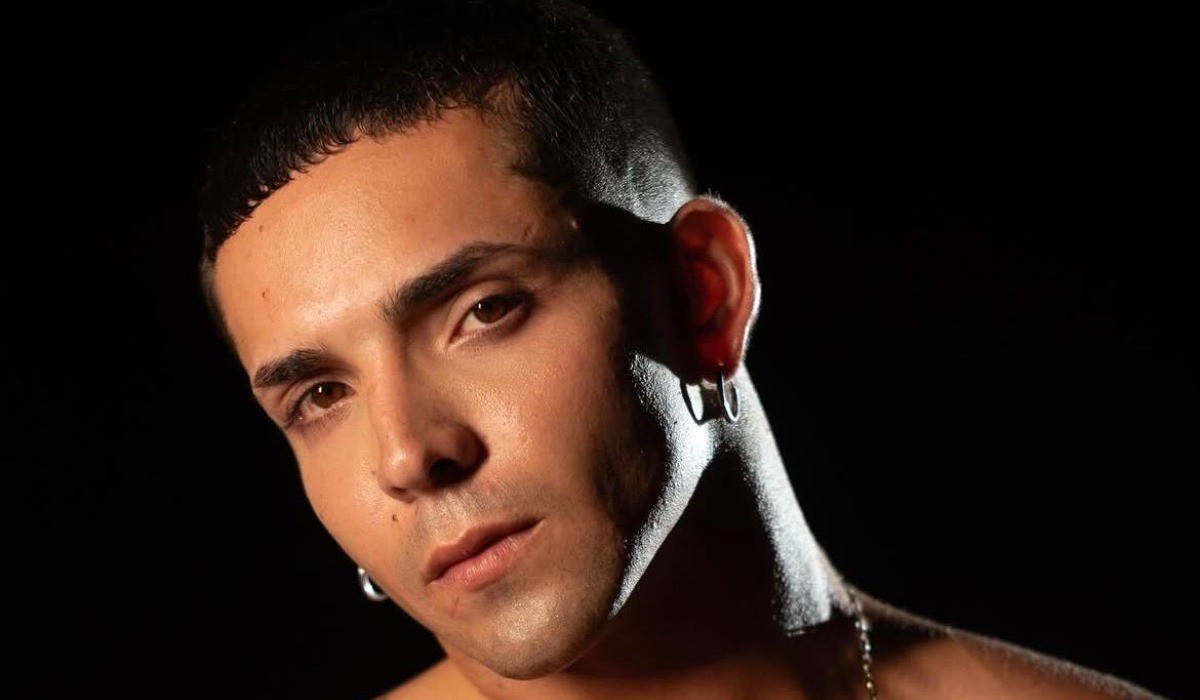 Moto aquática bate em flutuante, pedaço de madeira se solta e atinge jovem, que morre no Amazonas