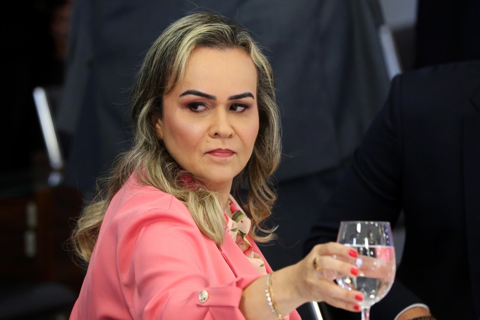 10/04/2023- Ministra do Turismo, Daniela Carneiro, durante reunião ministerial no Palácio do Planalto em Brasília (DF), nesta segunda-feira (10), sobre os 100 dias de governo Lula. — Foto: FáTIMA MEIRA/FUTURA PRESS/FUTURA PRESS/ESTADÃO CONTEÚDO