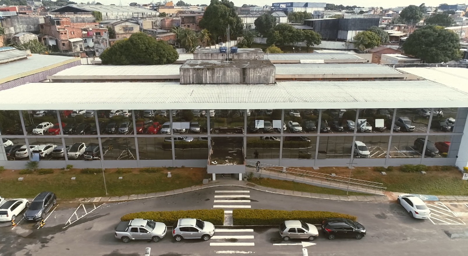 Ao menos cinco licitações da Prefeitura de Manaus são investigadas por suspeita de superfaturamento