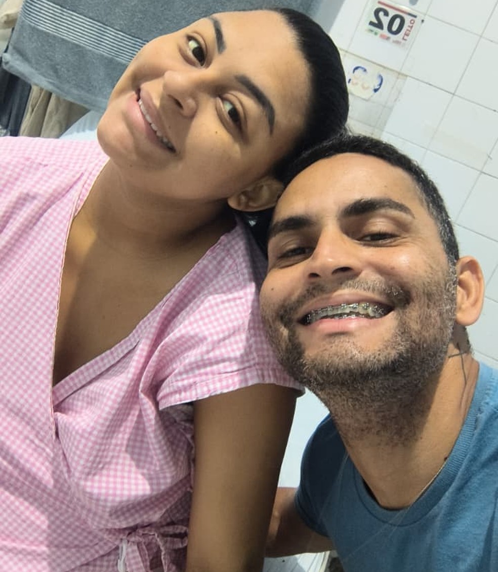 Casal no hospital — Foto: Arquivo Pessoal