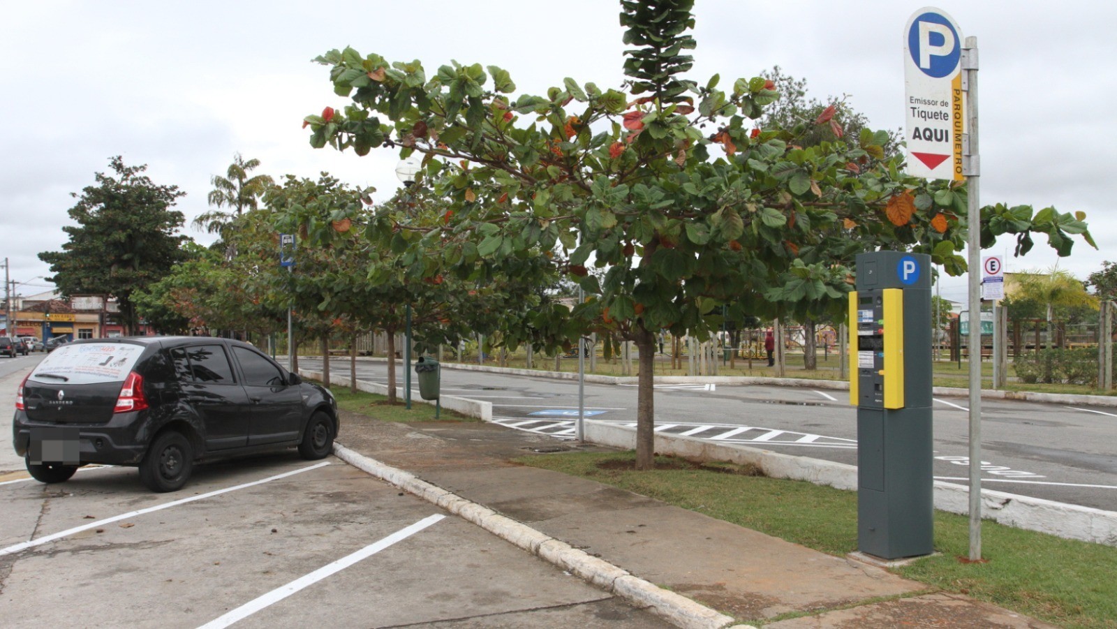 Fim dos parquímetros: Jacareí terá zona azul gratuita por até 60 dias durante troca de sistema