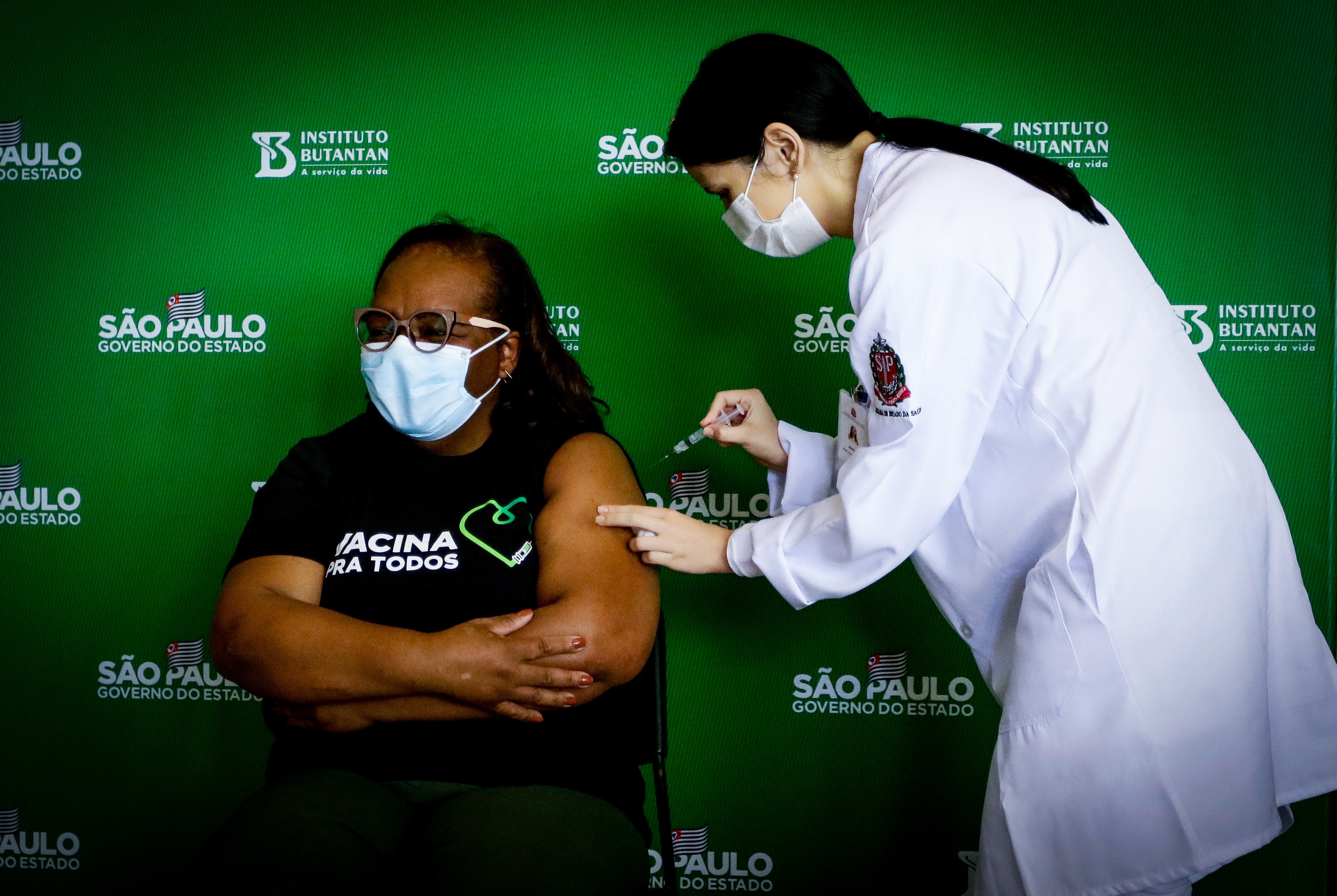 Cinco anos depois da 1ª dose de vacina contra a Covid-19 no Brasil: como a pandemia impulsionou a revolução do mRNA na ciência