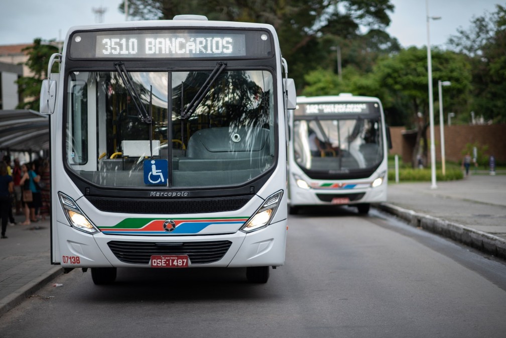 Como chegar até Clube dos Bancarios em Caruaru de Ônibus?