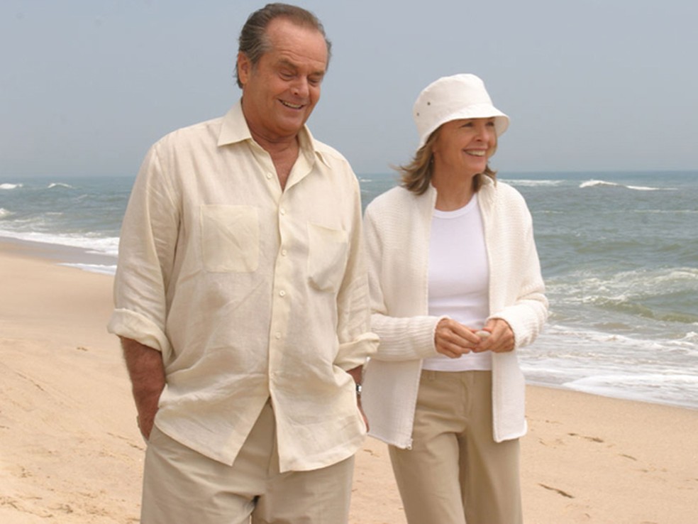 Jack Nicholson e Diane Keaton em 'Alguém tem que ceder', de 2003 — Foto: Divulgação
