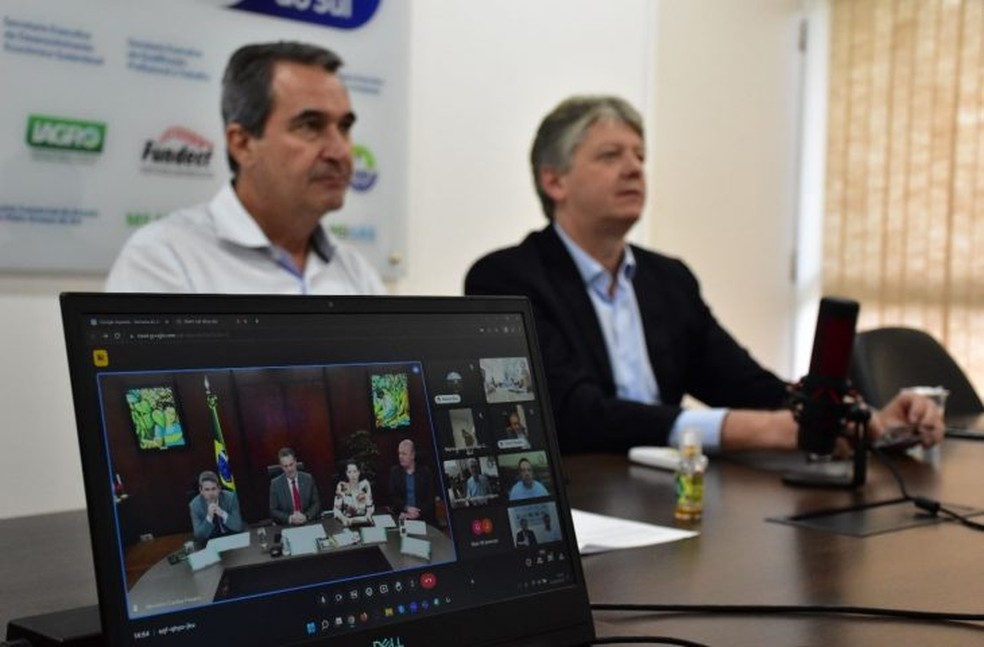 No dia 22, o Ministério declarou estado de emergência zoossanitária em todo o território nacional. — Foto: Reprodução