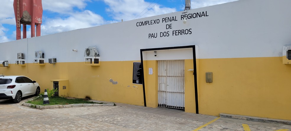 Complexo Penal Regional de Pau dos Ferros, onde homem ficou preso — Foto: Igor Jácome/g1 