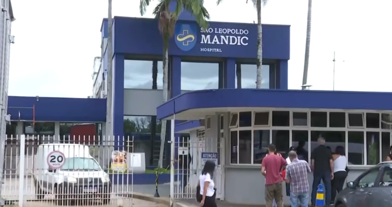 Mãe é presa após abandonar bebê recém-nascida em lixeira de hospital no interior de SP