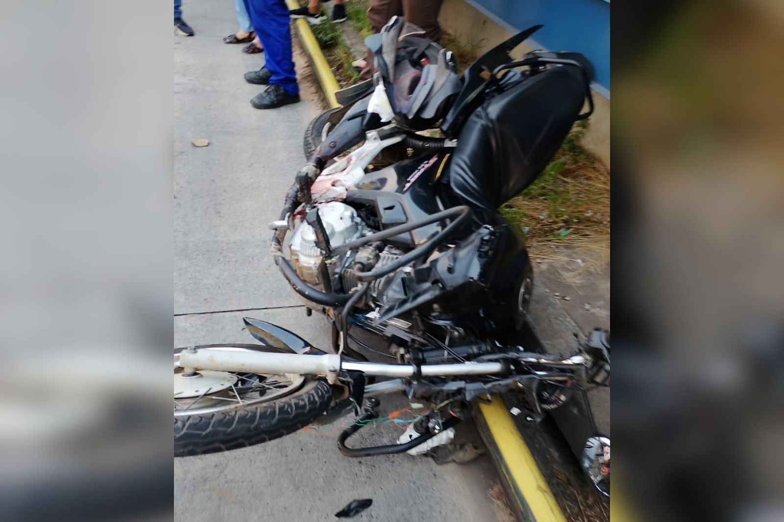 Acidente com quatro veículos deixa motociclista gravemente ferido na Avenida Ipanema em Sorocaba