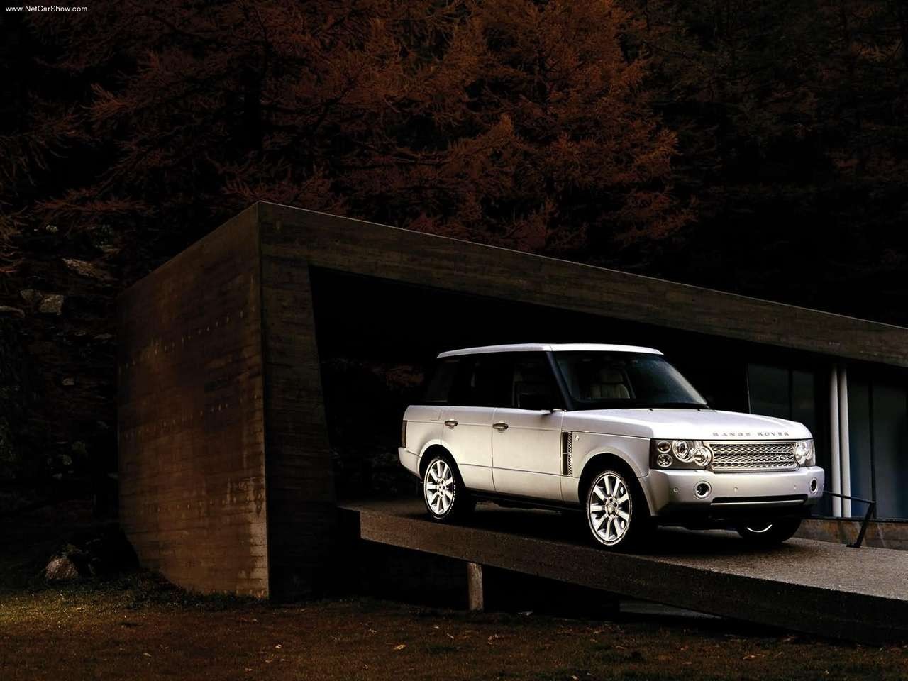 Range Rover da Rainha Elizabeth é leiloado por R$ 1,2 milhão
