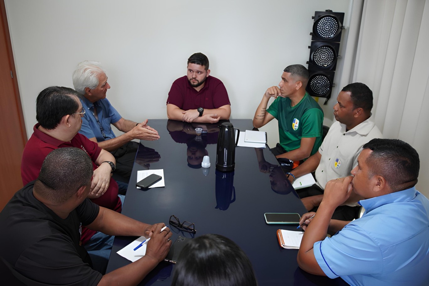SMT reúne escolas particulares de Santarém para combater filas duplas e estacionamento irregular 