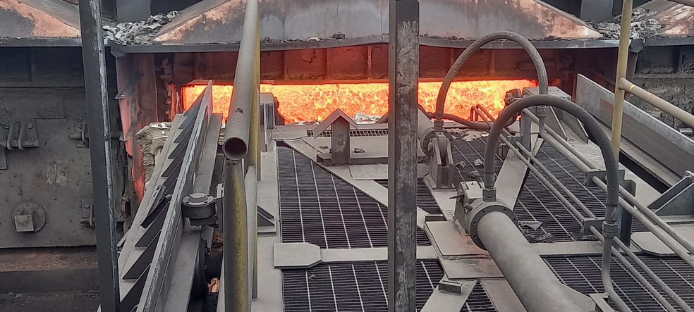 Drogas foram queimadas em um forno de uma empresa em Santa Cruz, no RJ — Foto: Divulgação/Polícia Federal