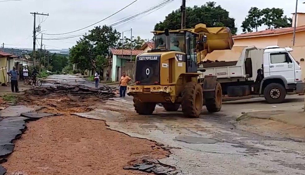 Local destinado ao estacionamento de caminhões será alterado no Centro de  Bom Despacho, Centro-Oeste