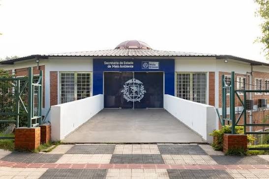Sema-MT abre concurso com 24 áreas e salários de até R$ 10 mil; veja cargos