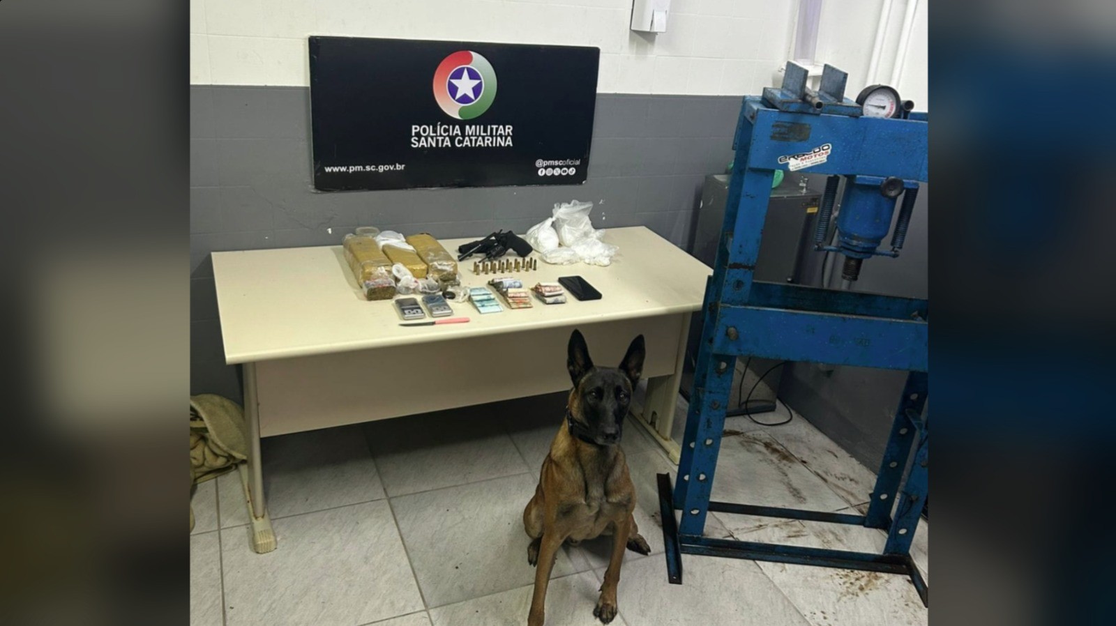 Adolescente sequestrada é resgatada em Criciúma ao pedir socorro à mãe pelo celular