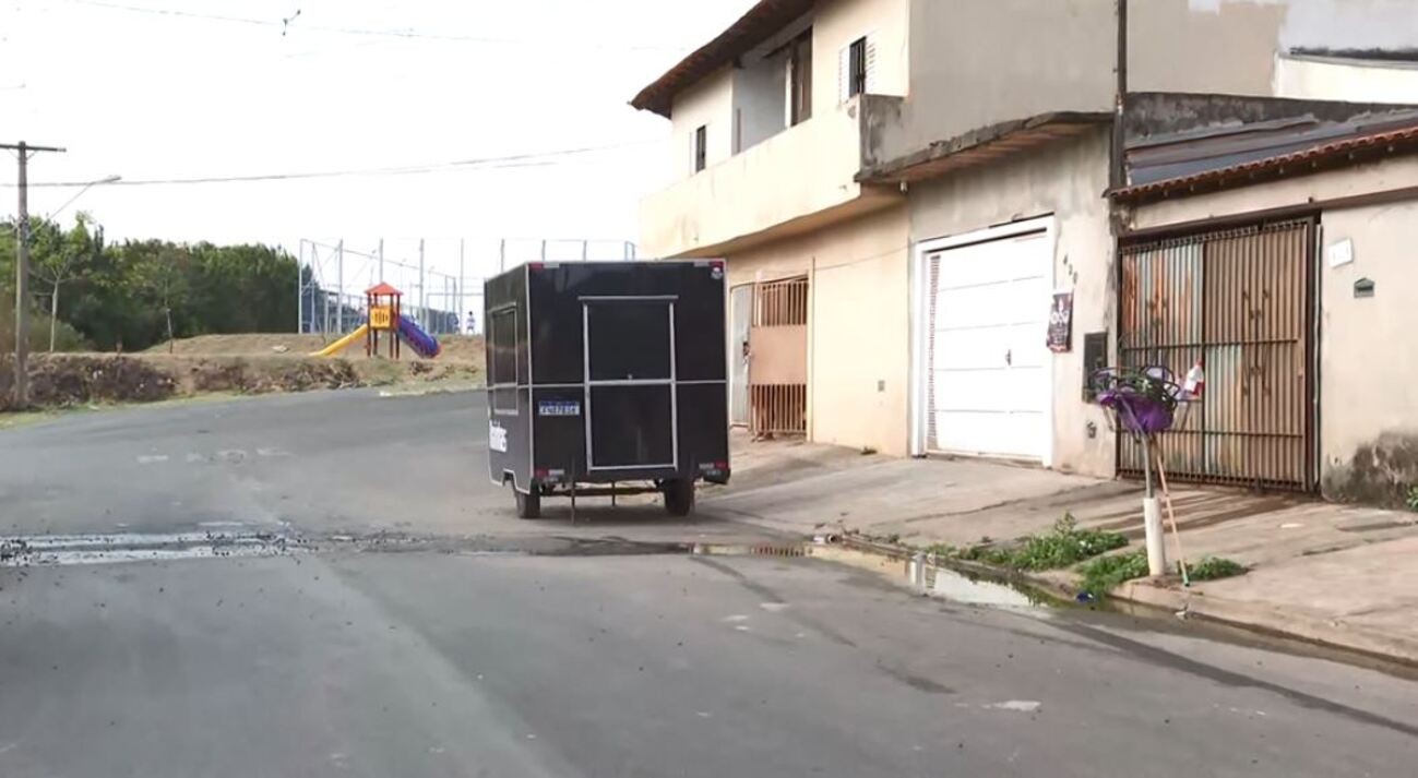 Jovem de 21 anos é assassinado a tiros em trailer de lanches em Rio Claro; ninguém foi preso