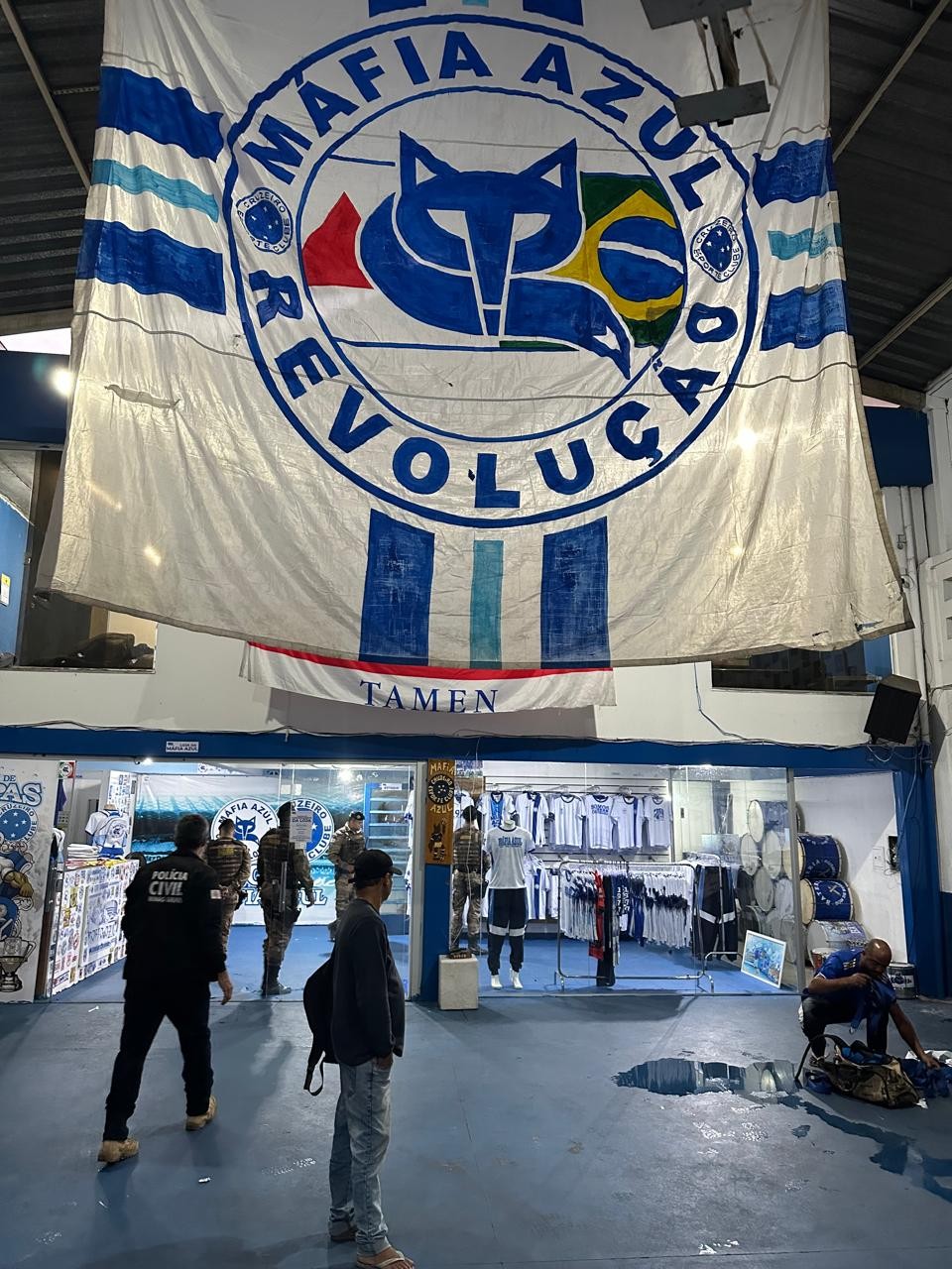 Presidentes da Máfia Azul são presos em operação que apura ataque contra atleticanos em BH