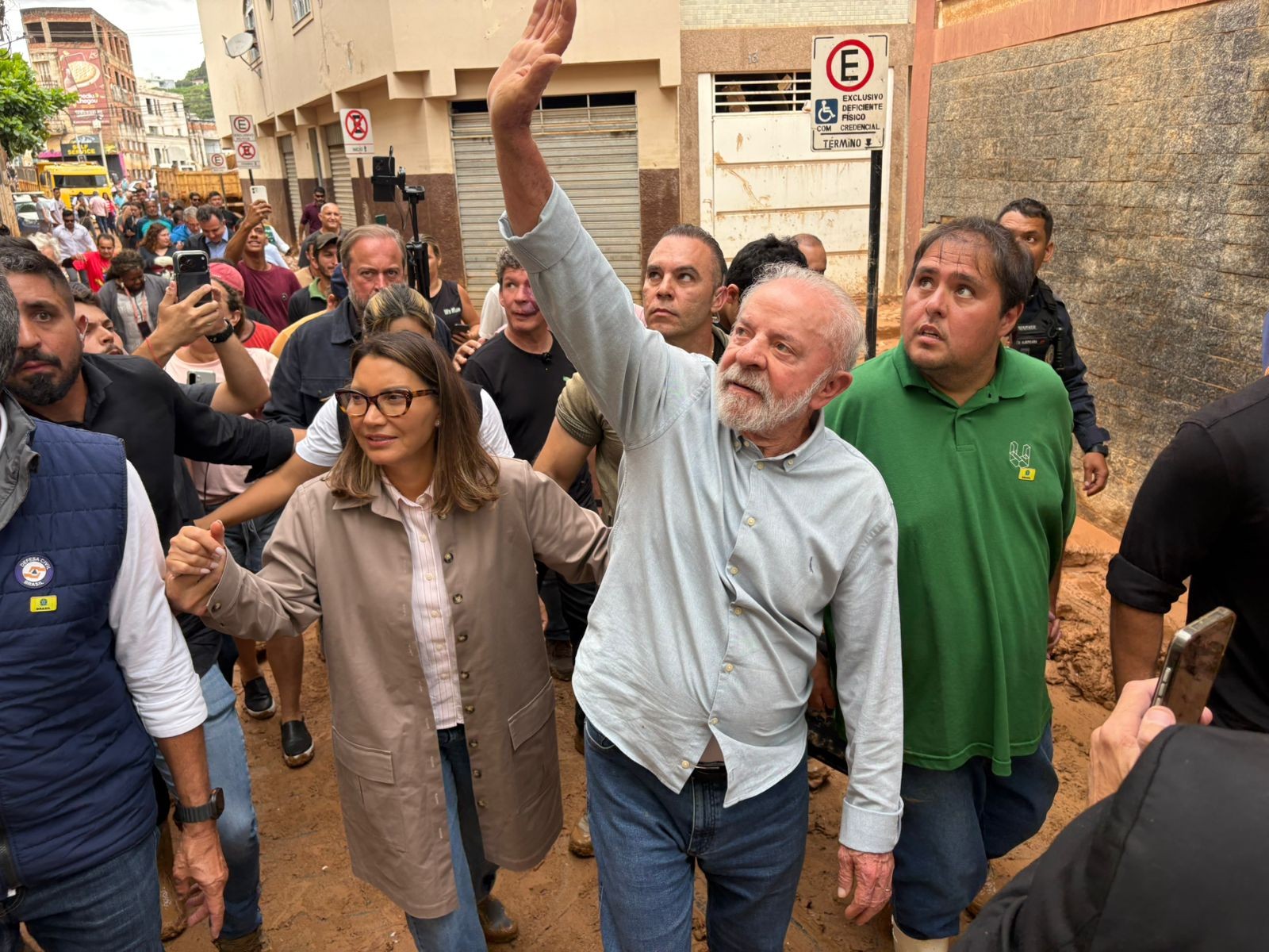 Lula visita áreas afetadas pelas fortes chuvas na Zona da Mata mineira