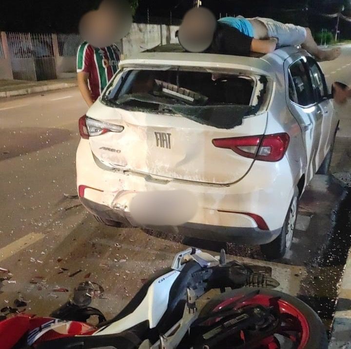 Em Macapá, motorista de aplicativo tem carro atingido por moto enquanto esperava PIX 