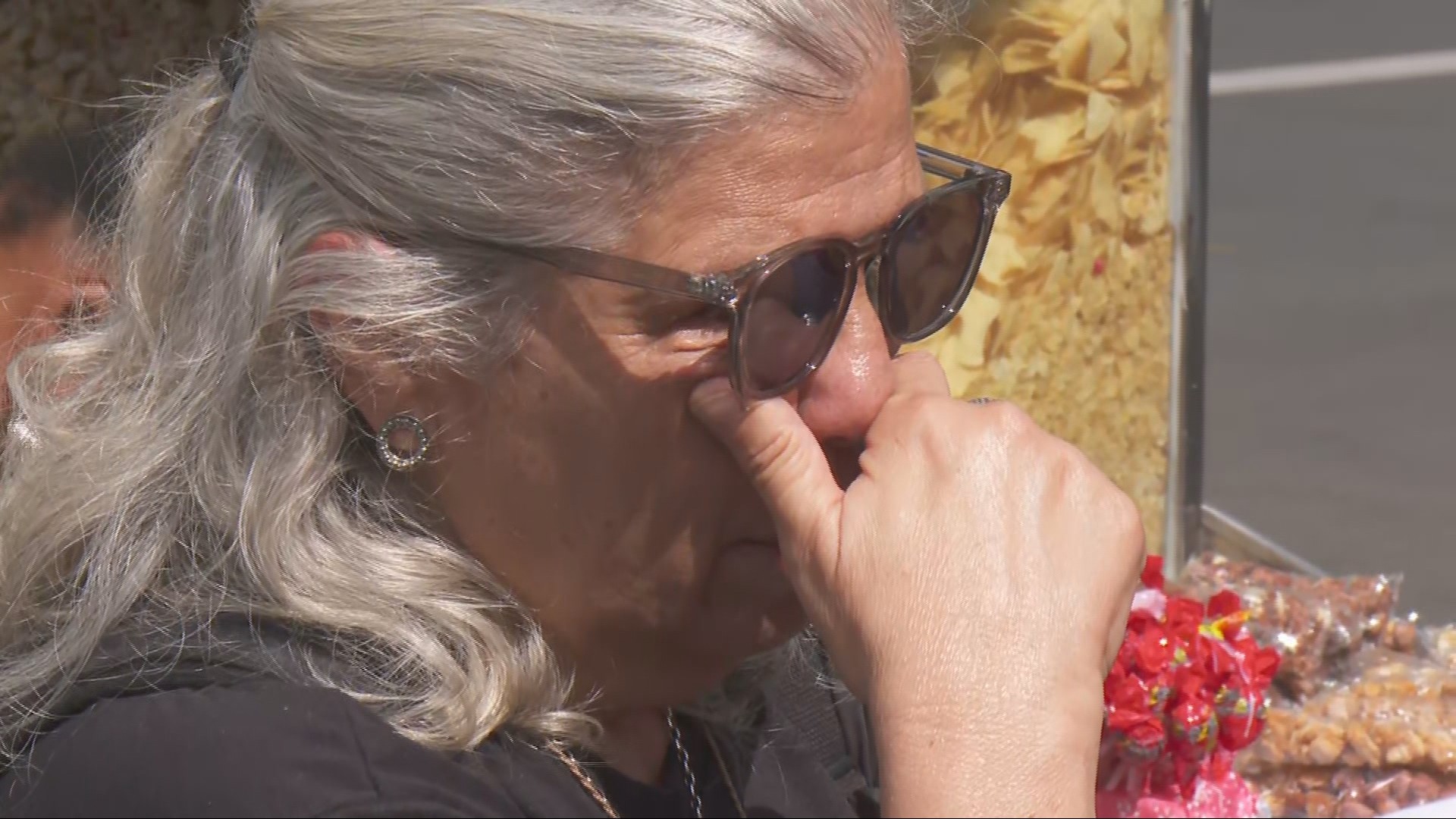 'Tinha um disco para ser lançado com Zeca Baleiro, tinha outro disco pronto', revela irmão de Lô Borges durante velório