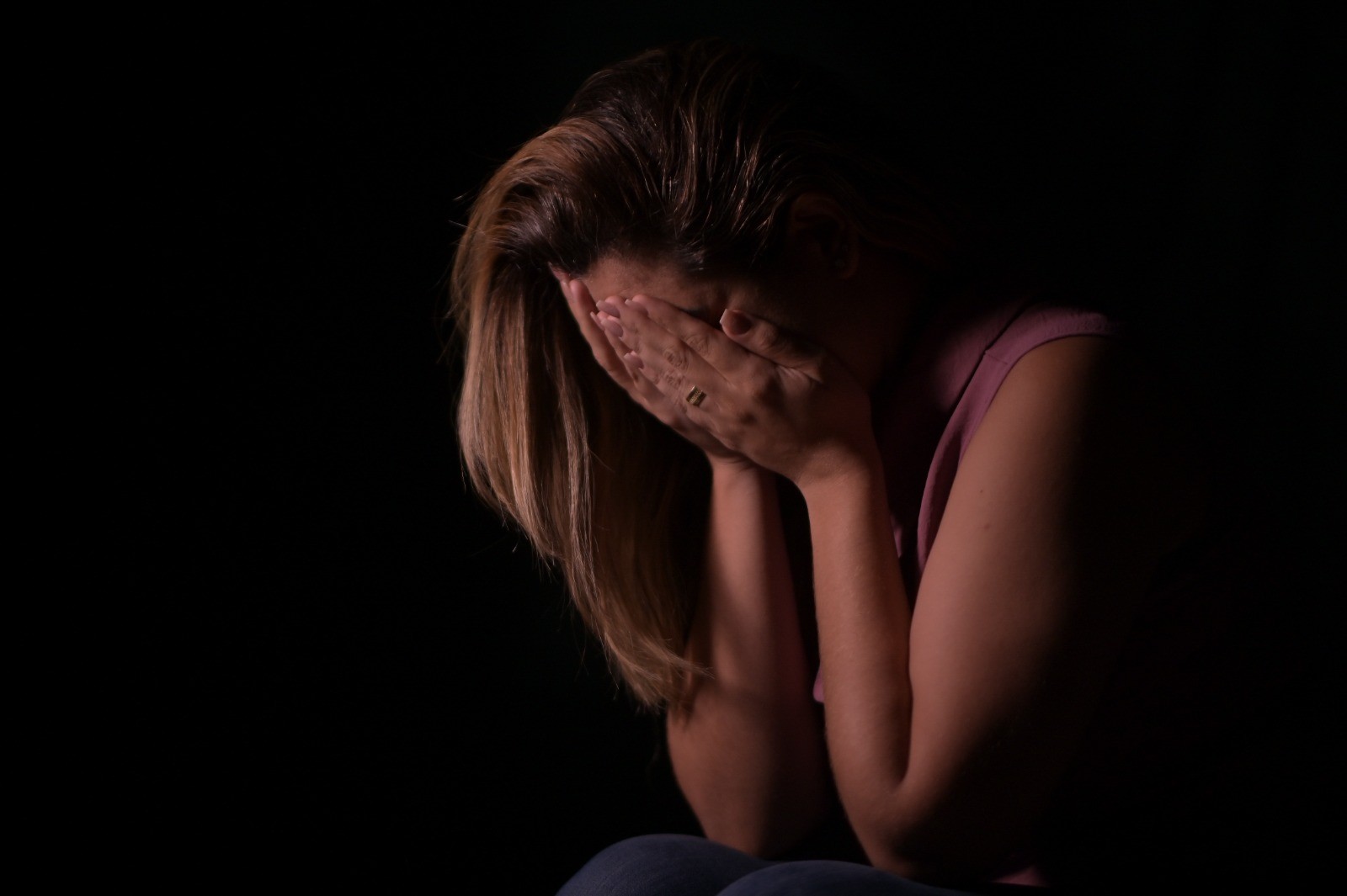 Casos de violência psicológica contra mulheres crescem 41% na PB em um ano, aponta Anuário de Segurança Pública