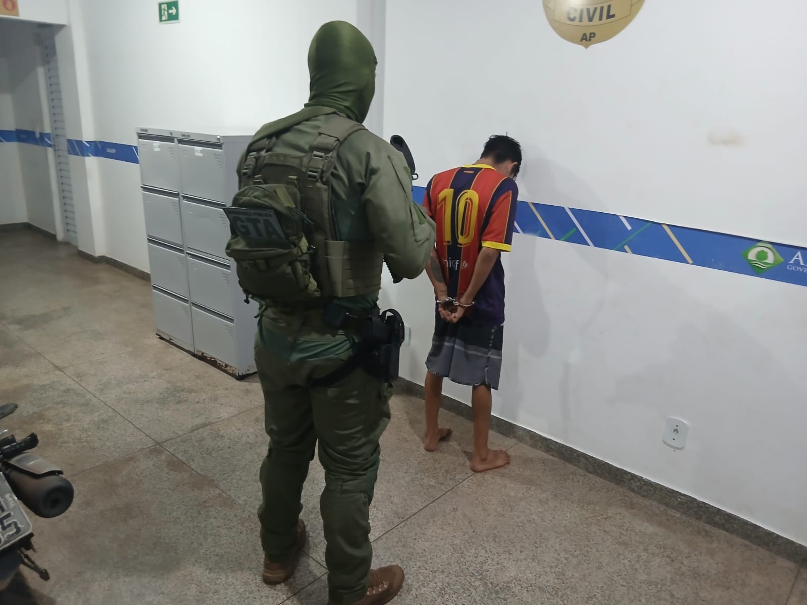 Suspeito de participar de invasão e roubo à residência armado é preso no Amapá 