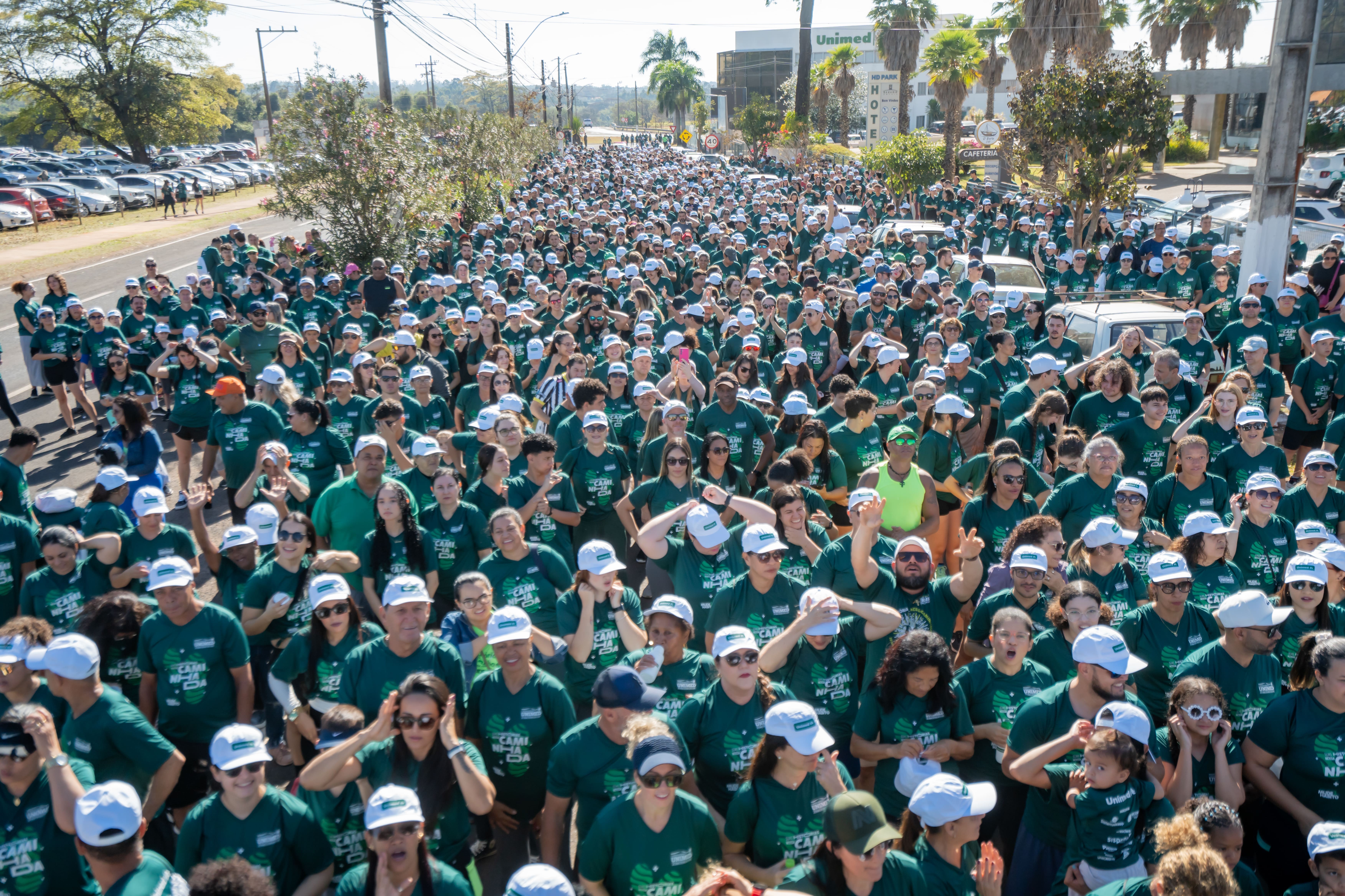 Caminhadas Unimeds Paulistas reúnem municípios em grande movimento pela saúde