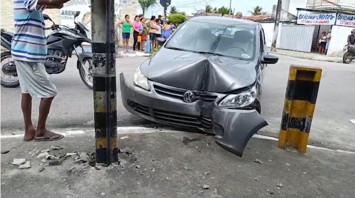 Idosa é atropelada após sair de mercado, em João Pessoa