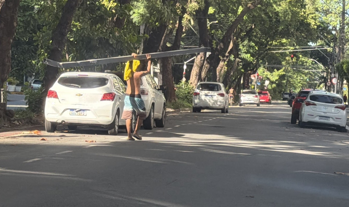 Homem é preso em flagrante após furtar poste com fios de cobre e vender a R$ 17 em ferro-velho