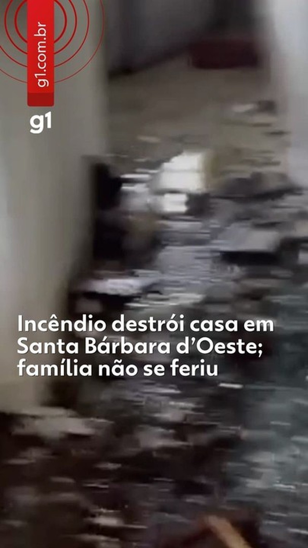 VÍDEO: incêndio destrói casa em Santa Bárbara d'Oeste e cachorro de estimação desaparece