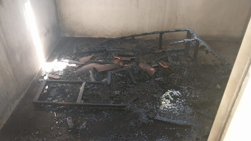 Polícia investiga sequência de incêndios em residências em São João da Varjota (PI) em quatro dias — Foto: Divulgação/BMPI