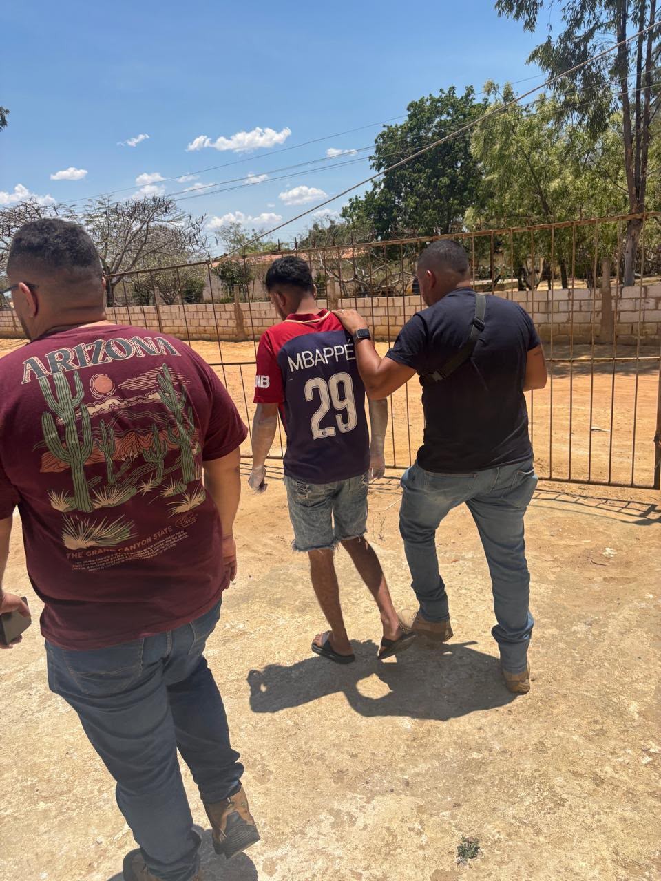 Polícia prende três investigados por homicídio em PE e GO