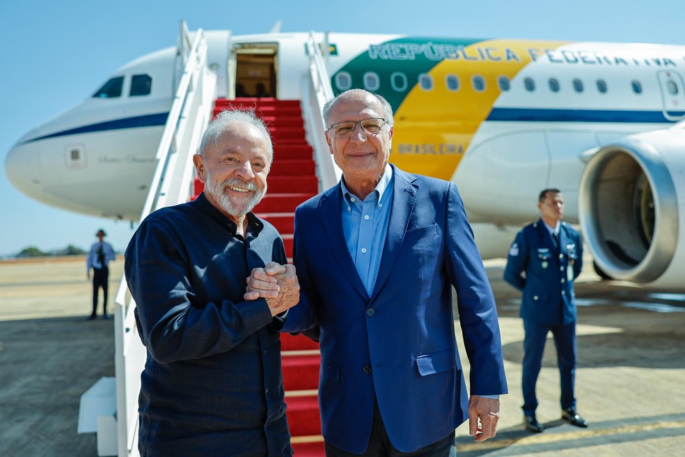 Lula e o vice-presidente Geraldo Alckmin; petista embarcou neste domingo para Nova York — Foto: Ricardo Stuckert/Presidência da República